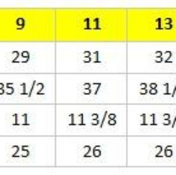 HAMMER Cropped Raw Hem Wide Leg Zip Fly Distressed Jeans Size 11 NWT - Picture 6 of 6